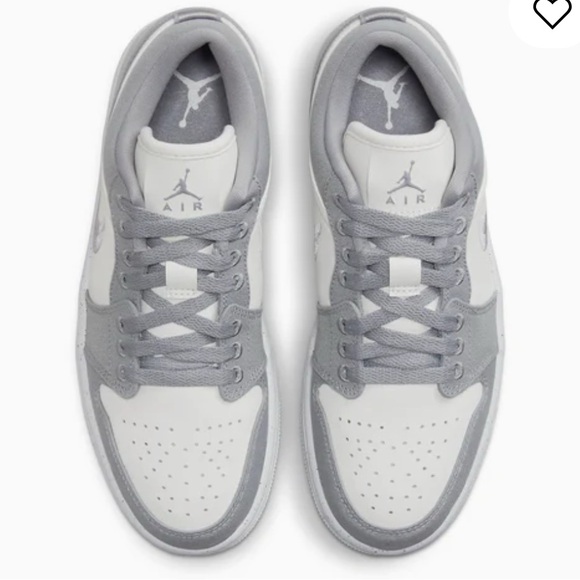 Air Jordan 1 low SE - Picture 6 of 9